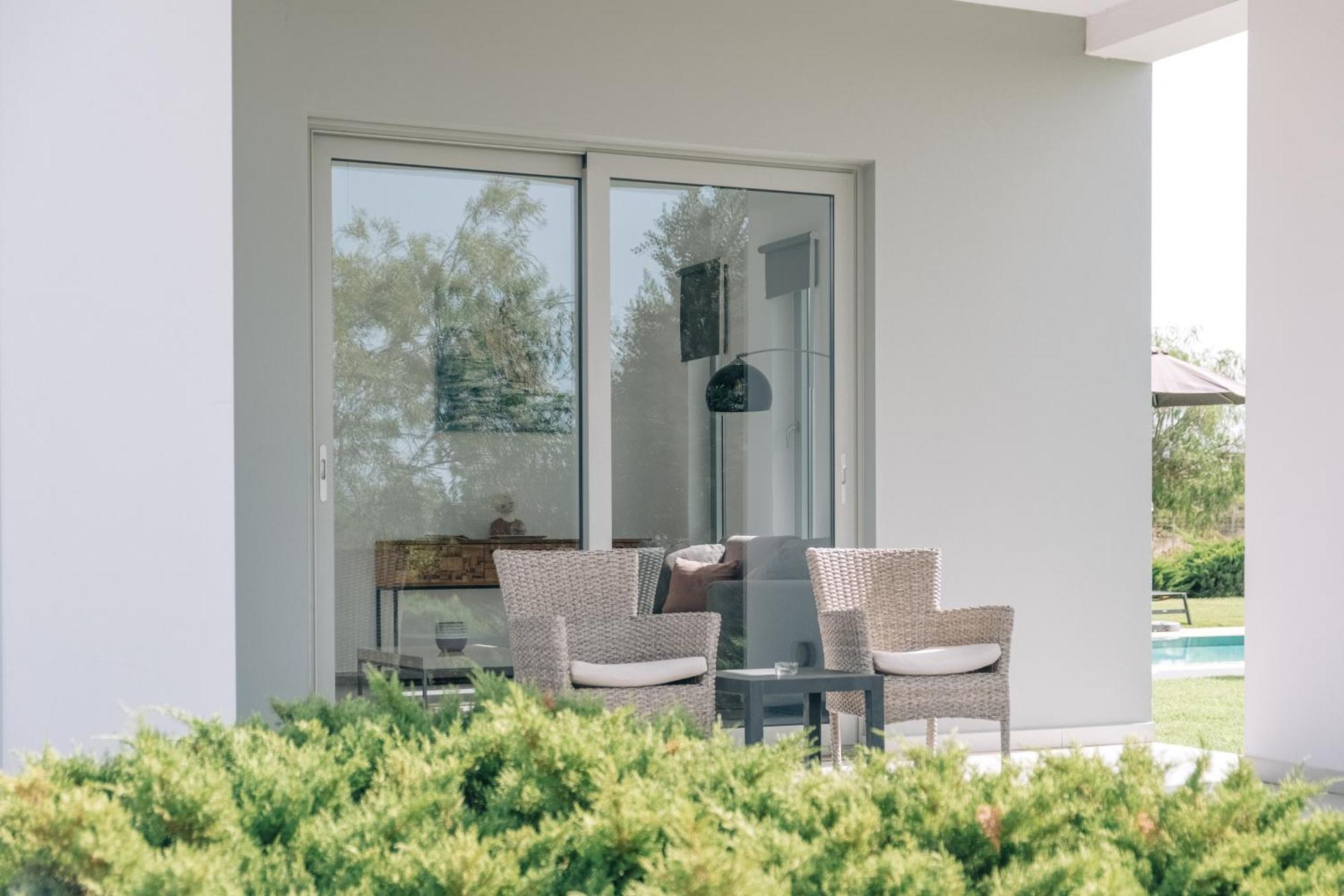 Helios A Modern Large Villa With Private Pool Set In A Quiet Location Stavros  Bagian luar foto